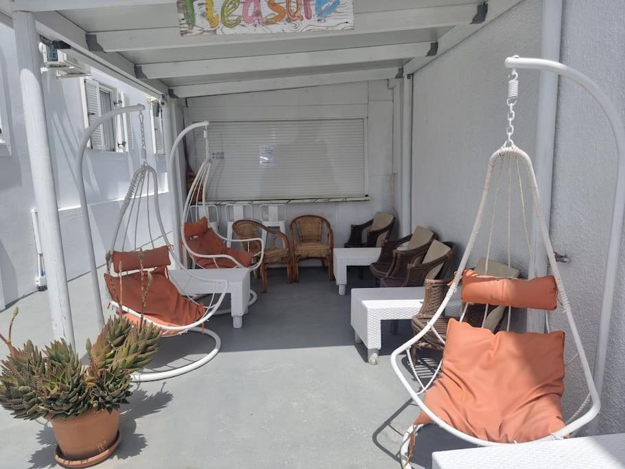 Pleasure Black Beach Perissa  Exterior photo